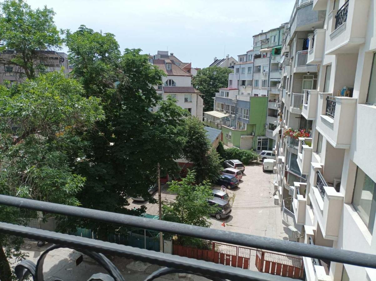 One Bedroom Apartment 5 - Restaurant Stadium Plovdiv Eksteriør bilde